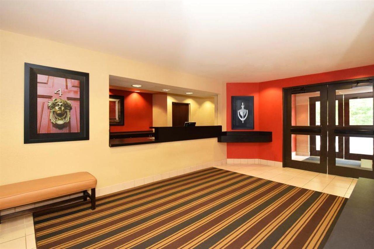 เอ็กซ์เทนด์ สเตย์ อเมริกา ซานตาบาร์บารา-คัลเล เรอัล Hotel Goleta ภายนอก รูปภาพ