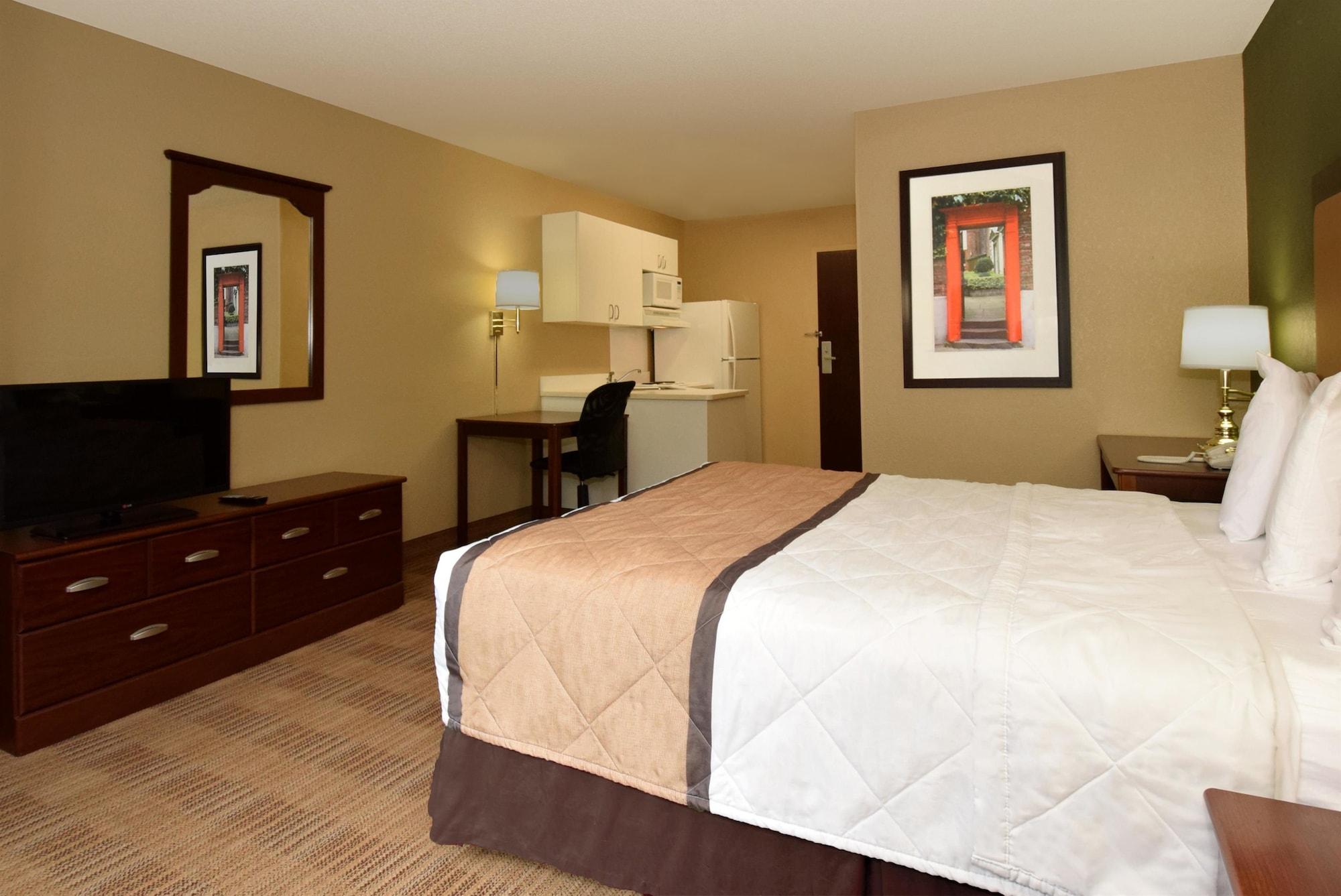 เอ็กซ์เทนด์ สเตย์ อเมริกา ซานตาบาร์บารา-คัลเล เรอัล Hotel Goleta ภายนอก รูปภาพ