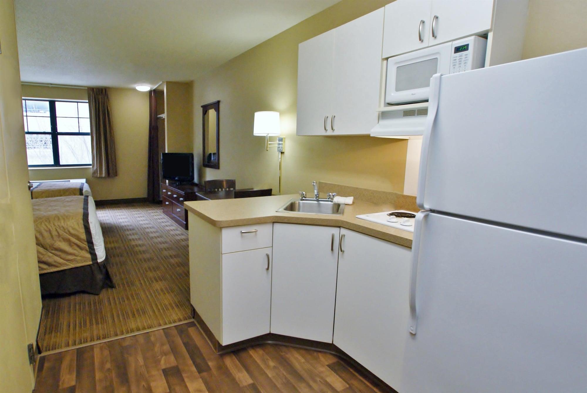 เอ็กซ์เทนด์ สเตย์ อเมริกา ซานตาบาร์บารา-คัลเล เรอัล Hotel Goleta ภายนอก รูปภาพ